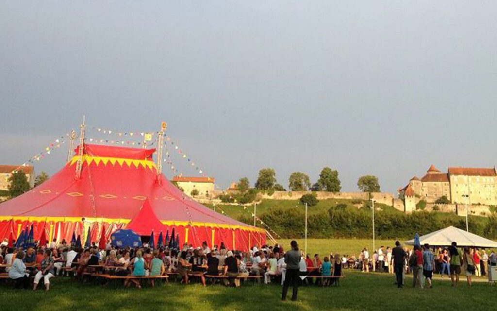 Sommernachtsbiergarten